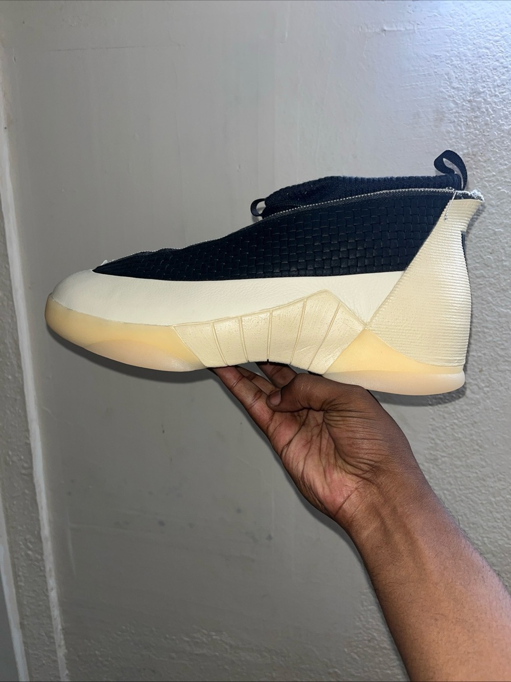 Jordan 15 23RE Black and Muslin